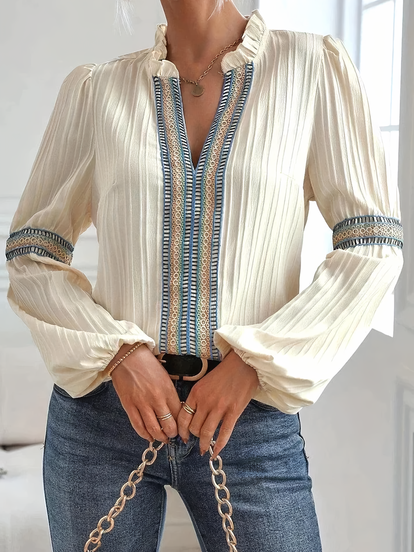CORA™ | KANTEN BLOUSE